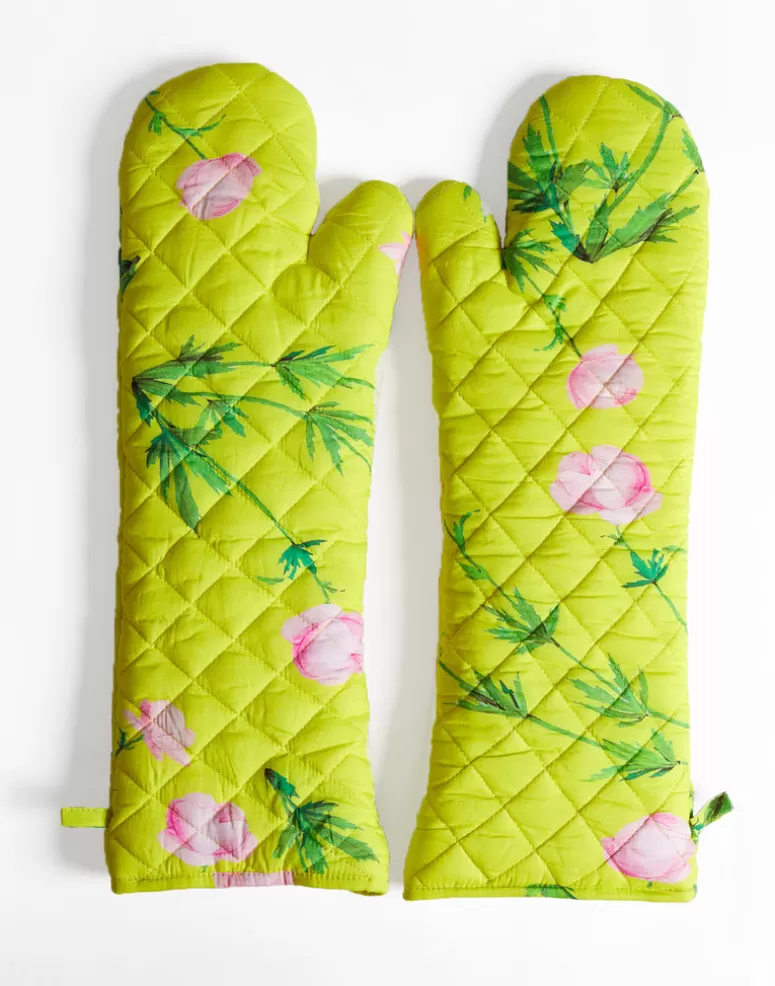 Cynthia Rowley Oven Mitts